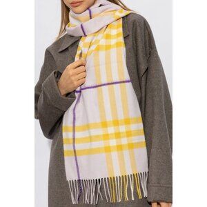 Burberry Classic Giant Check Cashmere Scarf Haze 8079556